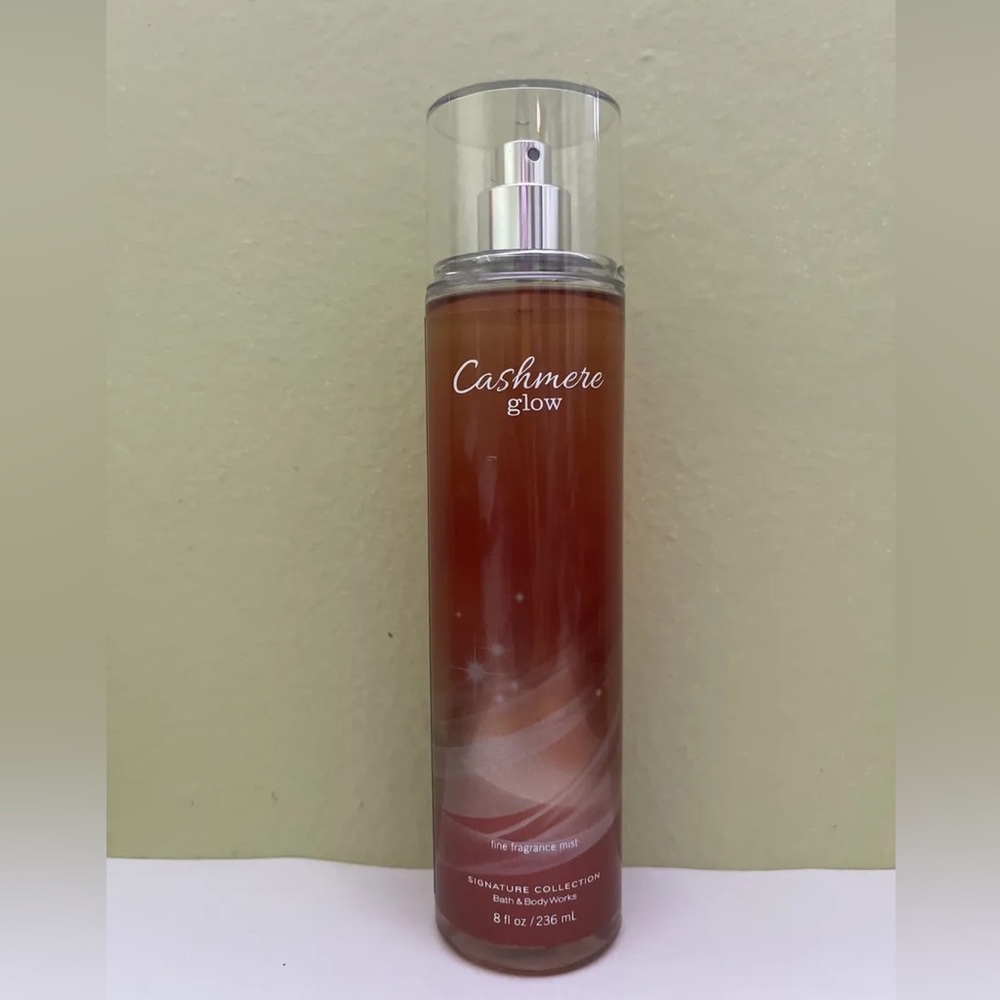 CASHMERE GLOW BATH AND BODY WORKS